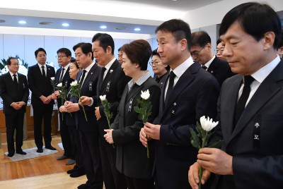 故 이해찬 전 총리 빈소 둘째날