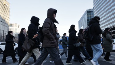 서울 아침 체감온도 영하 12도 출근하는 시민들 