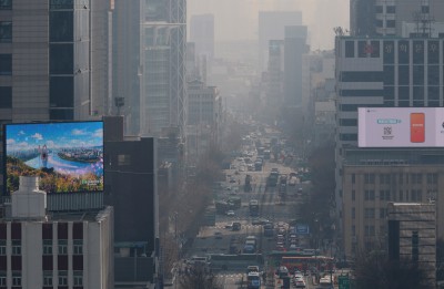미세먼지 비상저감조치 시행...뿌옇게 변한 서울