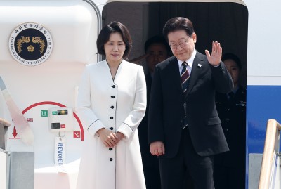 이재명 대통령, 인도&middot;베트남 국빈 방문 출국