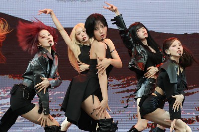 7인조 걸그룹 빌리 컴백