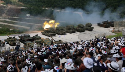 불뿜는 국군 첨단전력&hellip; '2026 합동화력훈련'
