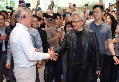 현대차 사옥 찾은 젠슨 황 