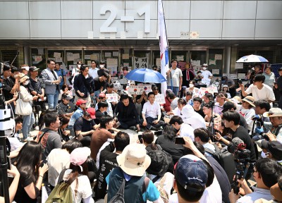 잠실 개표소 찾은 장동혁 국민의힘 대표