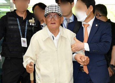 이만희 신천지 총회장, 구속 전 피의자 심문 출석