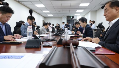 '선관위 특검' 국민추천위 첫 회의… 후보추천 절차 착수