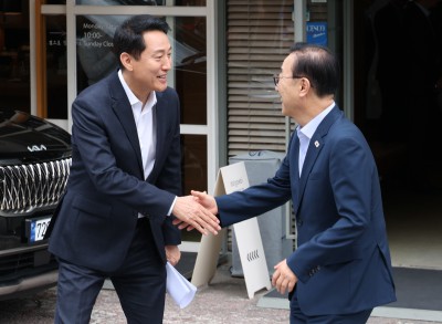 주택공급 회동 마친 오세훈 시장-김윤덕 장관