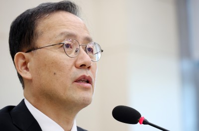 이형일 "과천 아파트 비거주 논란 송구&hellip;거주 목적으로 산 것"