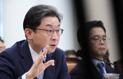  이억원 "단일종목 레버리지 ETF, 청와대 지시 없었다"